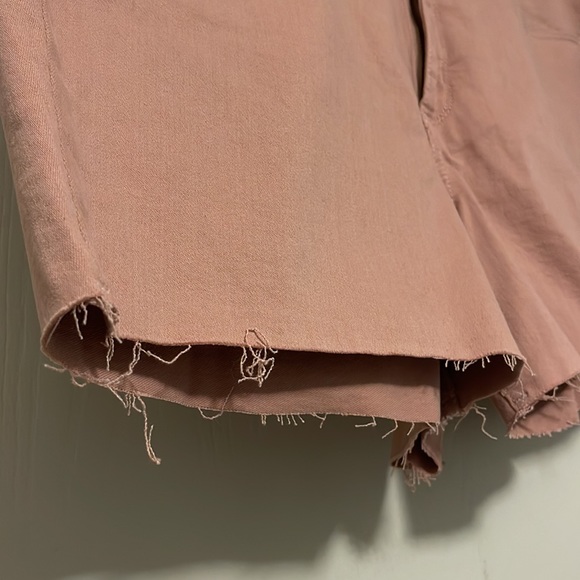 NWT - Target High-Rise Pink Shorts - Size 16 - Picture 2 of 5